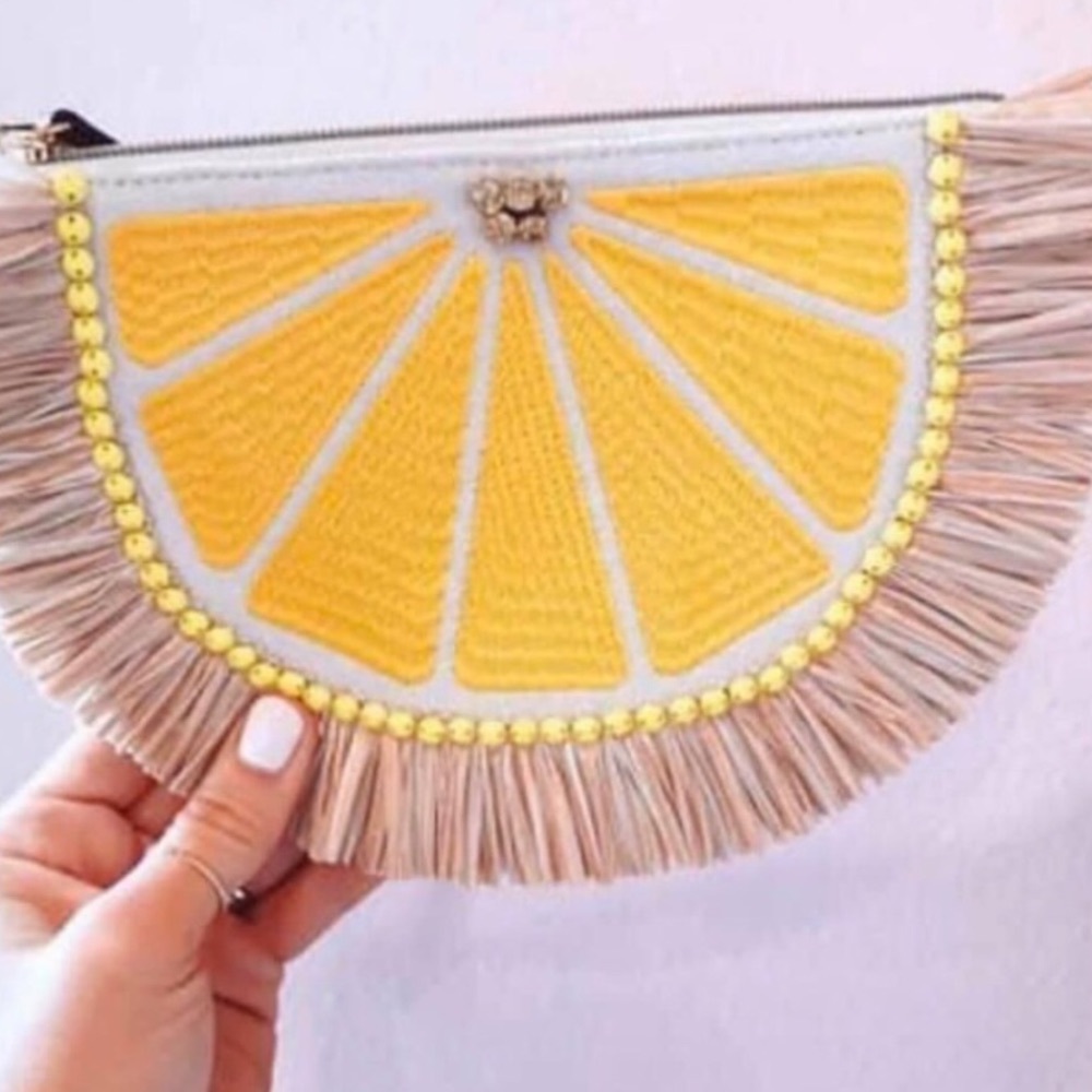 Stella & Dot | Summer Fresh! 🍋LTD EDITION Raffia🍋Lemon Clutch - Picture 10 of 11